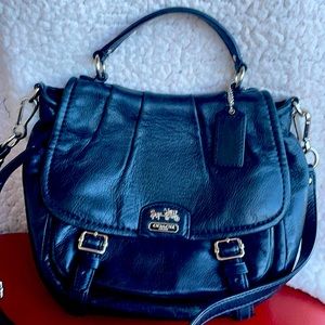 Women’s coach crossbody purse